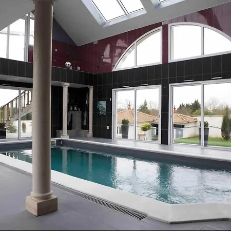 Avec Piscine/jacuzzi Casa de hóspedes Morsang-sur-Seine